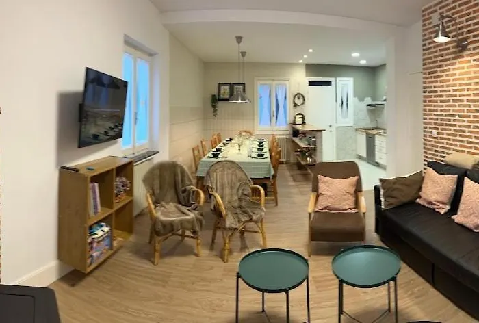 El Romazal בית נופש Nava de la Asuncion